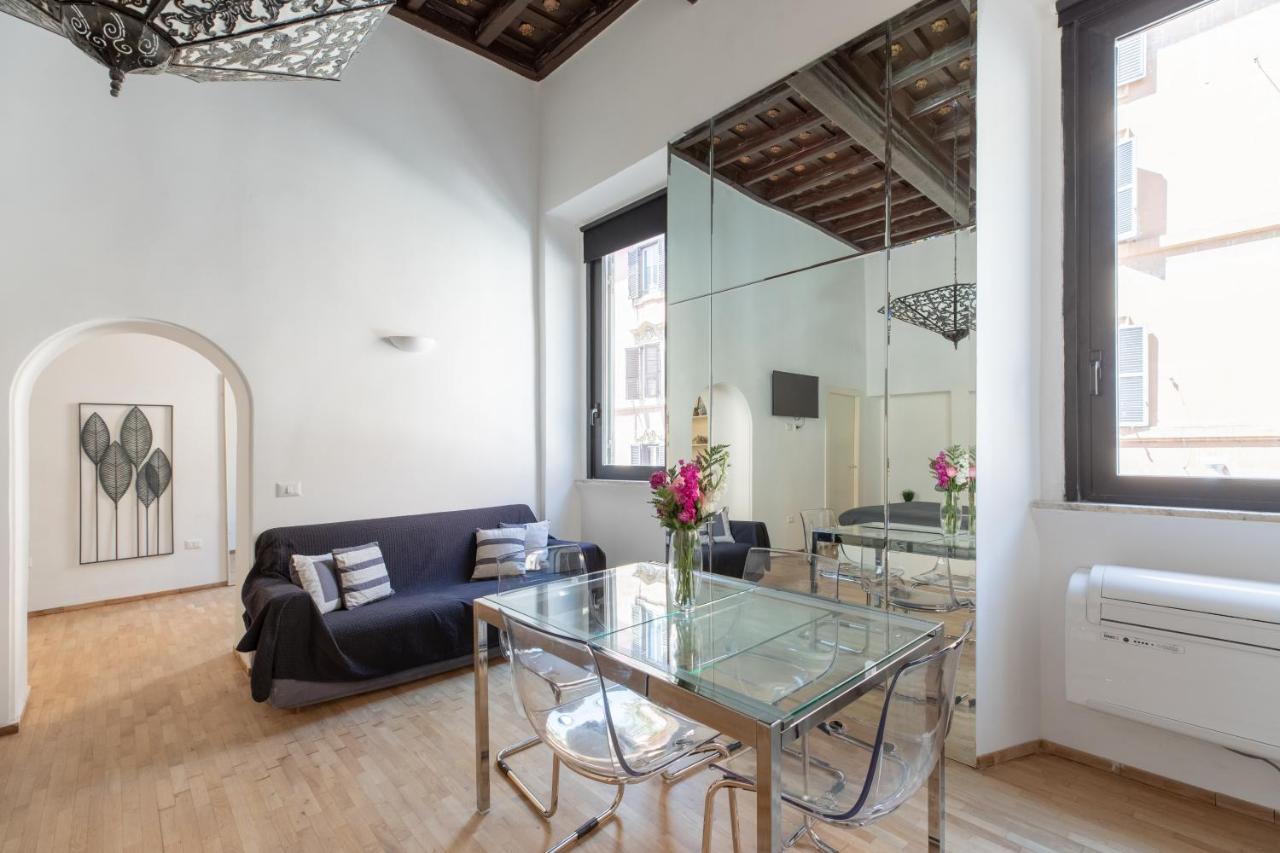 Appartement Iflat Bright Near Piazza Di Spagna